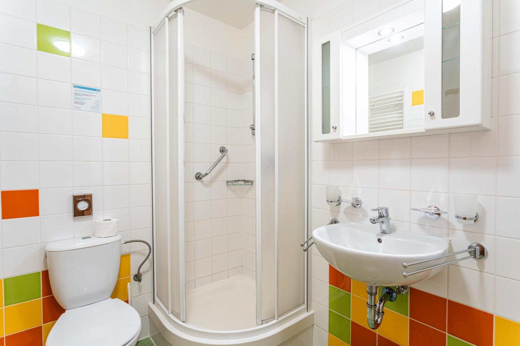 Hotel Luzice Яхимів Екстер'єр фото